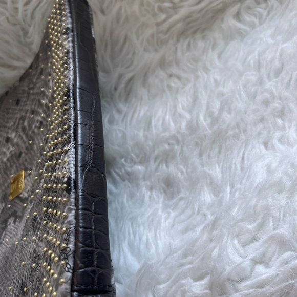 EUC MCM Studded Snake Clutch 2 way - Picture 5 of 14
